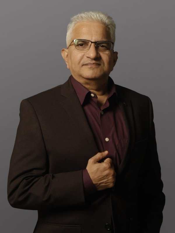 Shashidhar Komaravolu